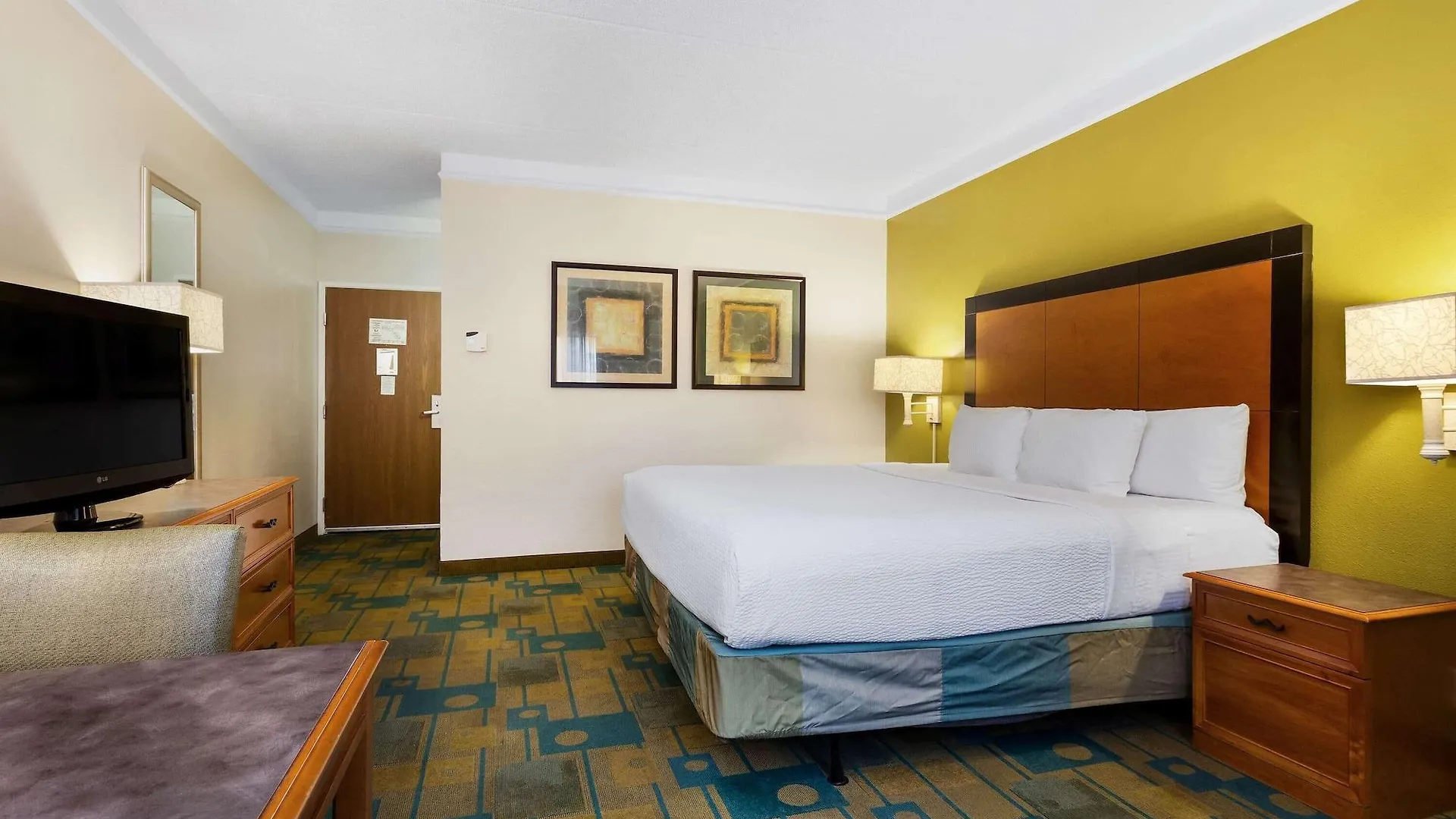 ***  La Quinta By Wyndham St. Pete-Clearwater Airport Hotel United States